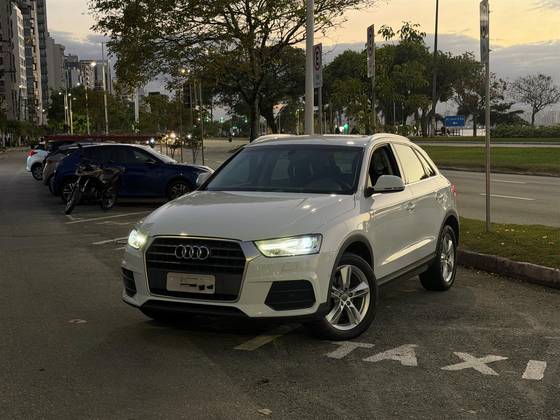 AUDI Q3 1.4 TFSI AMBIENTE FLEX 4P S TRONIC AUDI Q3 1.4 TFSI AMBIENTE FLEX 4P S TRONIC